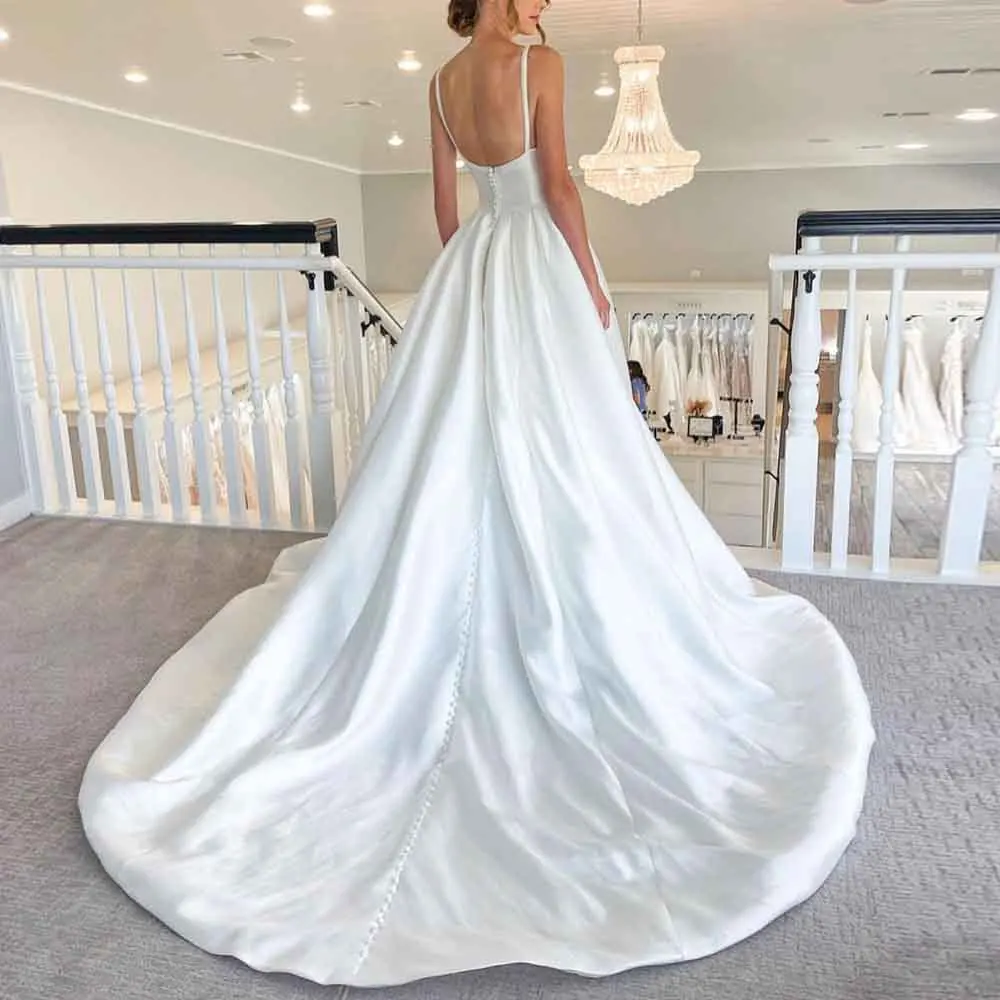 Abito da sposa classico a trapezio in raso personalizzato con spalline Abito da sposa senza schienale con scollo quadrato Piega Abiti country de