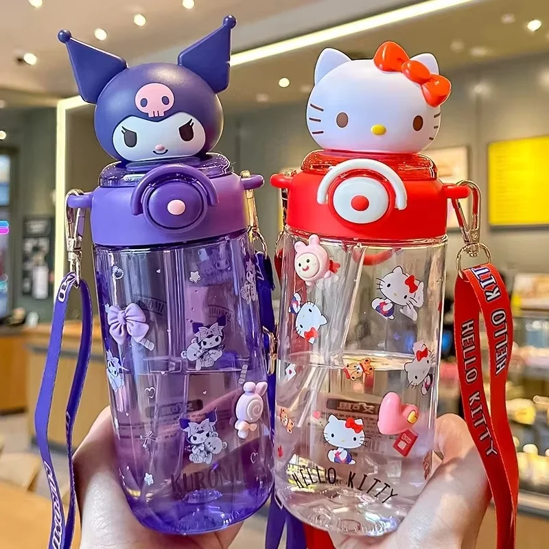 

Sanrio Kuromi Hello Kitty соломенная космическая чашка 650 мл плечевой ремень портативный подарок пластиковая бутылка для воды для напитков подарки для девочек и детей