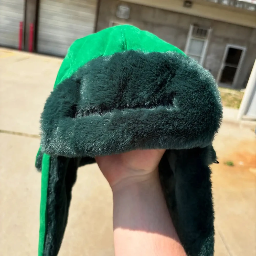 Green Plush Ear Protection Hat For Men Women Winter Thickened Warm Windproof Design Embroidered Letter Cap 2026 Daily Streetwear