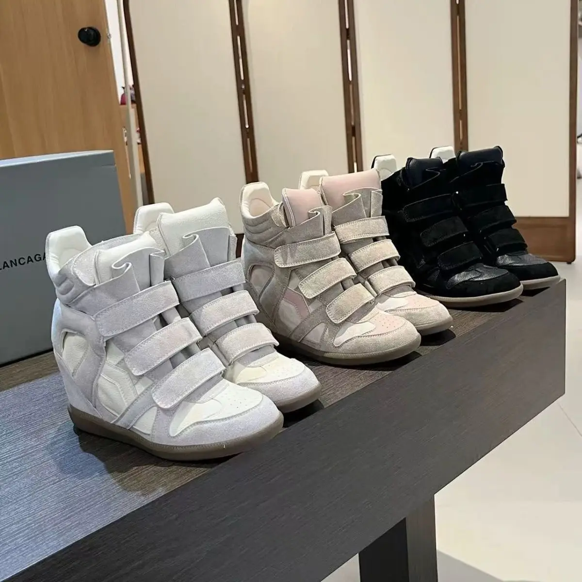 

2026 New Women's Hidden Wedge Heel High-Top Sneakers Velcro Strap Casual Sport Board Shoes Spring Autumn Utility Boots