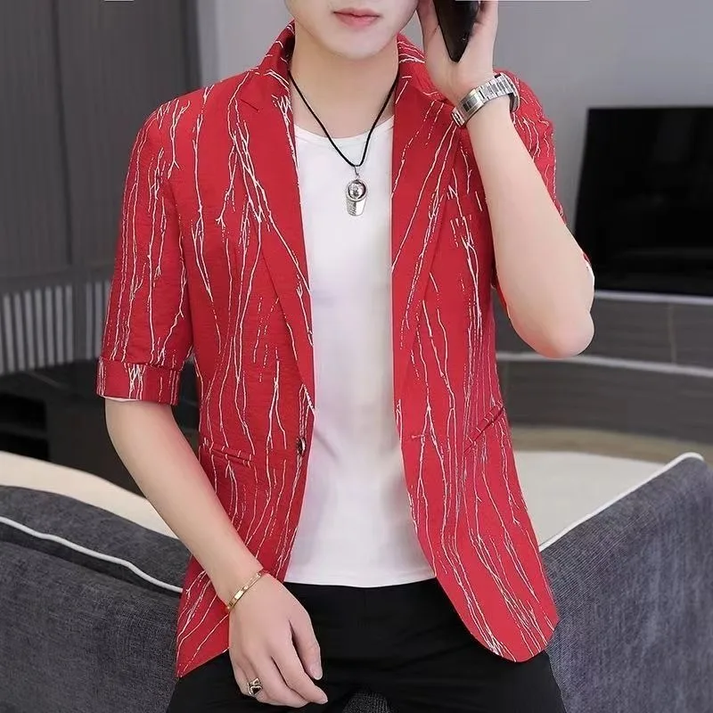 

Не легко складывается Тонкий костюм в полоску с принтом Мужской топ со средними рукавами Летний дышащий одинарный западный корейский вариант Тонкий модный повседневный костюм