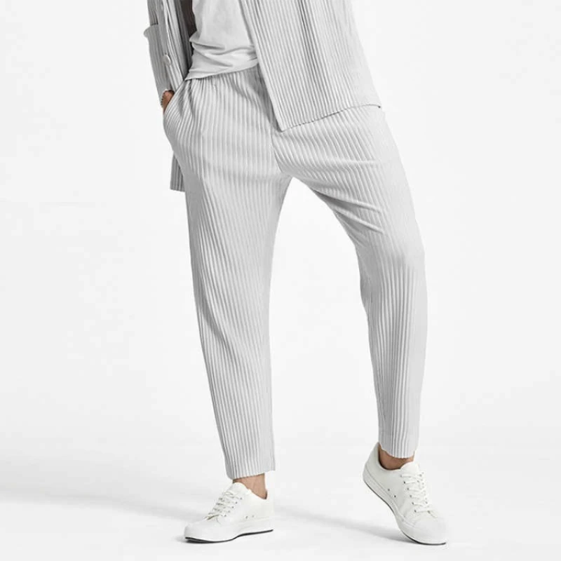 

Miyake Pleated Men’s Casual Tapered Ankle Pants Japanese Style Cropped Trousers Fashion Streetwear Slim Fit Nine Points Bottoms
