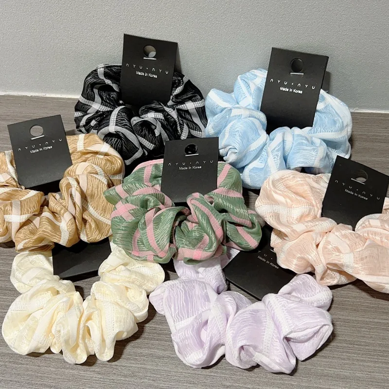 

Ins Hot Selling Sweet Gingham Fabric Hair Ornaments High Elastic Rubber Band Hair Scrunchies For Elegant Women Hair Accessories