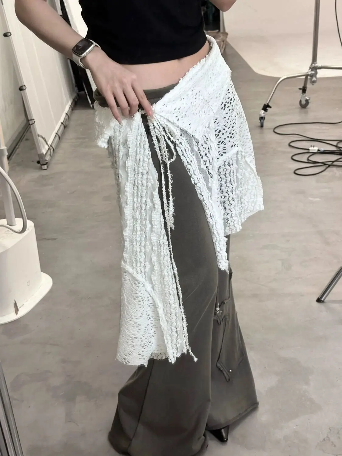 Hollow Out Irregular Lace Skirts Chic Lace-up Design Stacked Layered Feeling Mesh Apron Vintage Women Y2k White Jacquard