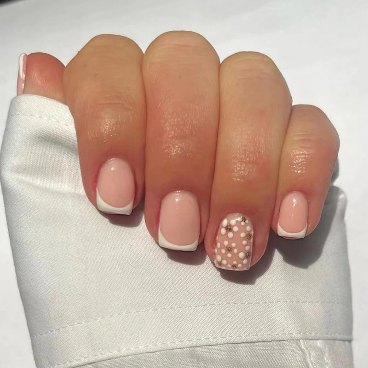 

NEW Design For Summer White French Short Manicure with Floral Press On Nails The NEW Top-seller on AMZ INS