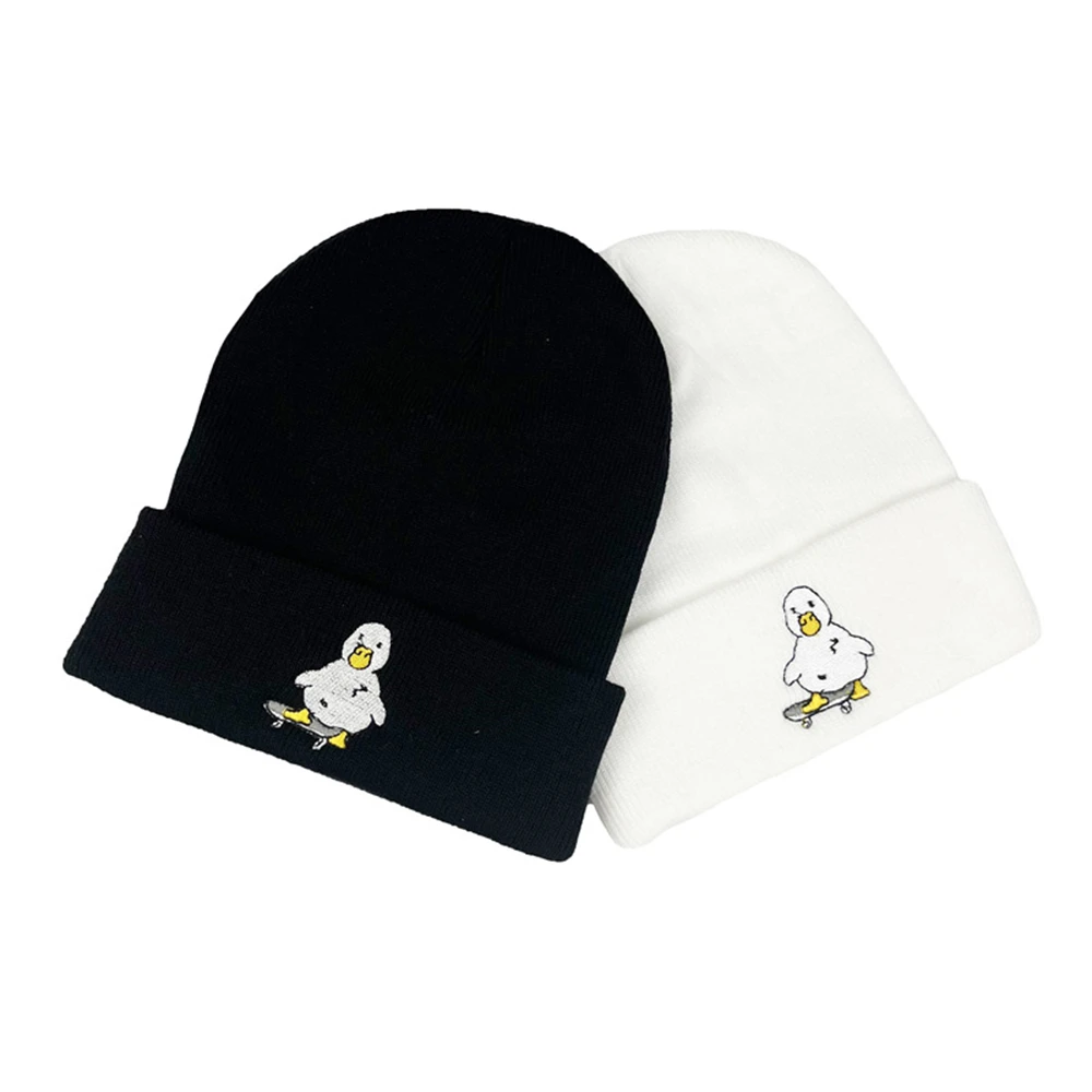 

1pcs Autumn Winter Cute Scooter Duck Embroidery Embroidery Skullies Beanies Hats Outdoor Warm Knitted Hat Bonnet Caps Unisex Cou