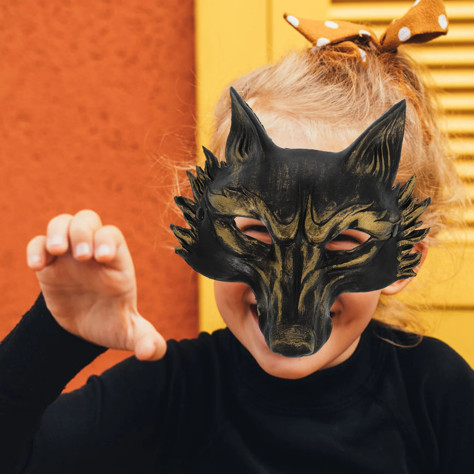 قناع نصف وجه زي ثعلب للهالوين للنساء من أزياء الرغوة السوداء المطلية بالبولي يوريثان