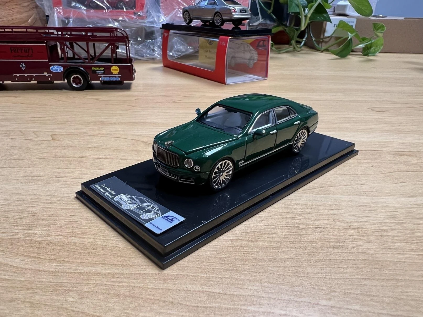 SC Models 1:64 Mulsanne  car Models