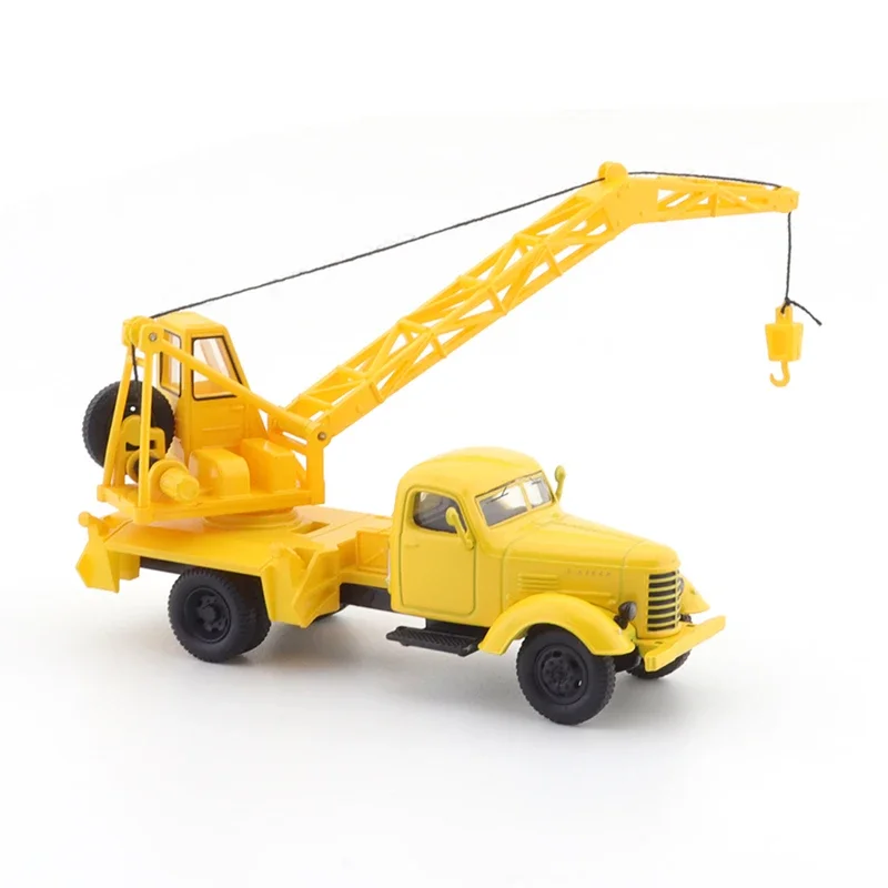 XCARTOYS 1/64 Liberation CA10 Wheeled Crane Car Alloy Toys Motor Vehicle Diecast Metal Model Kids Xmas Gift Toys for Boys