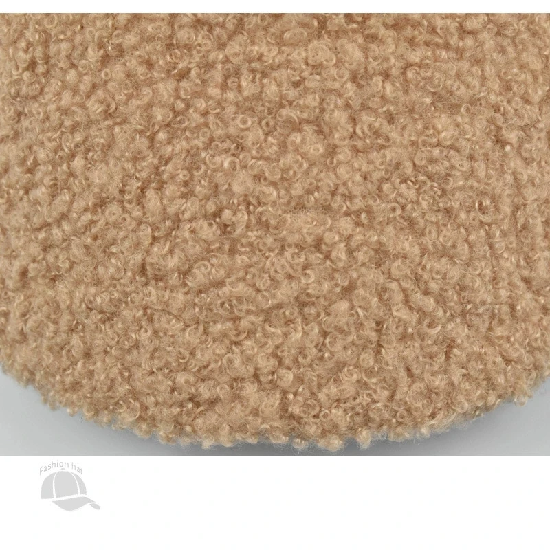 Winter-Baseballmütze aus einfarbiger M-Label-Lammwolle für Damen, warme, lässige, modische, vielseitige Plüsch-Entenschnabelmütze im Freien – Detail 4