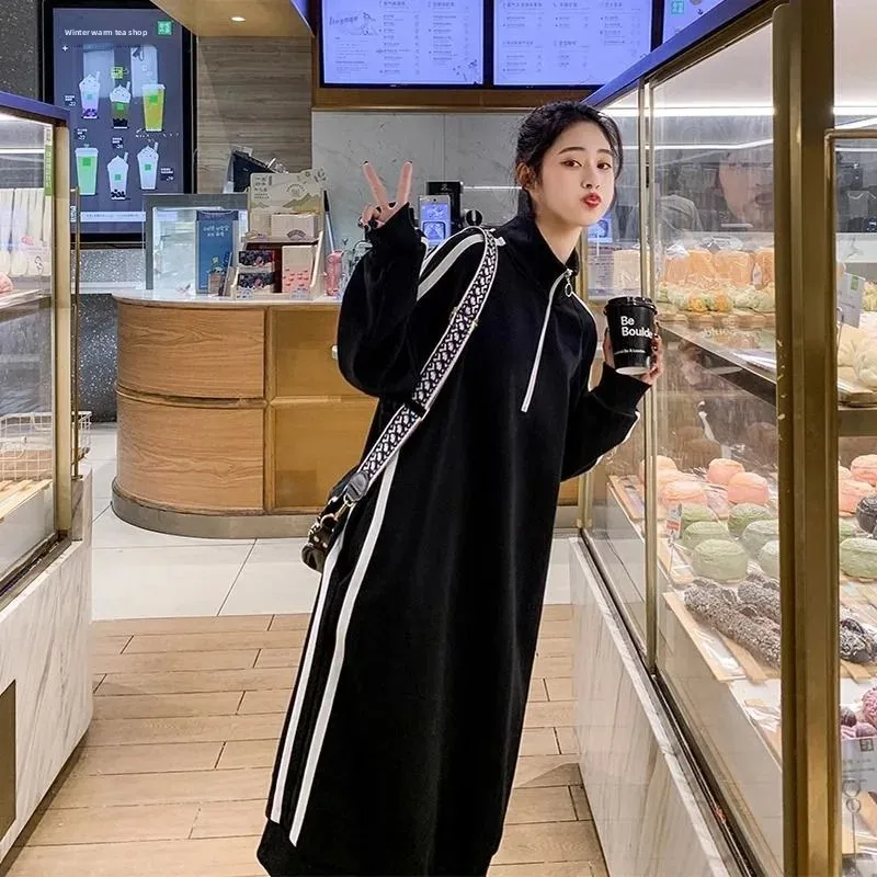 فستان كوري كاجوال بأكمام طويلة مقاس كبير وسحاب مناسب بطول الركبة من ألياف البوليستر فستان نسائي عصري