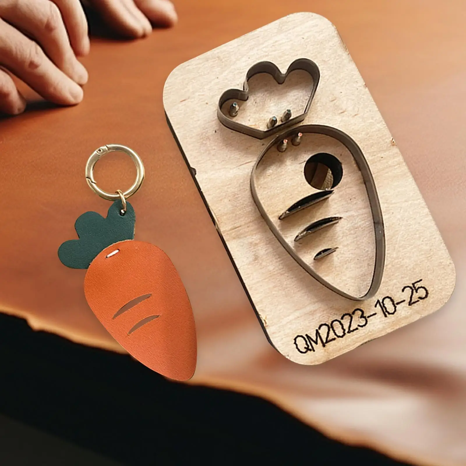 Carrot Shaped Leather Cutting Die Stencil Cut Stencil DIY Punch Tool Household Embossing Leather Cutting Model Punching Template