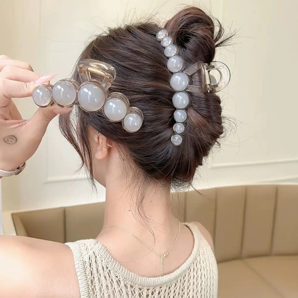 Retro Beaded Hair Claw Daily Styling Tool Ponytail Holder Geometric Hair Clip Gradient Beaded Plastic Hairpin