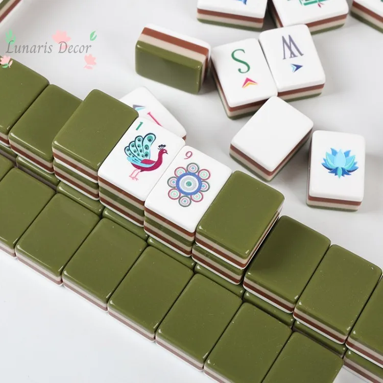 Acrylic hand rub American small mahjong four-layer color matching American leisure and entertainment home travel small mahjong