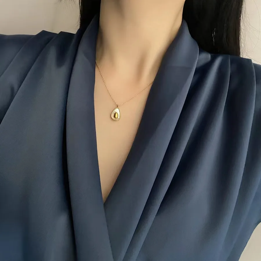 2025 New Fashion Stainless Steel Gold color Natural Shell Avocado Pendant Necklace for Women Accessories