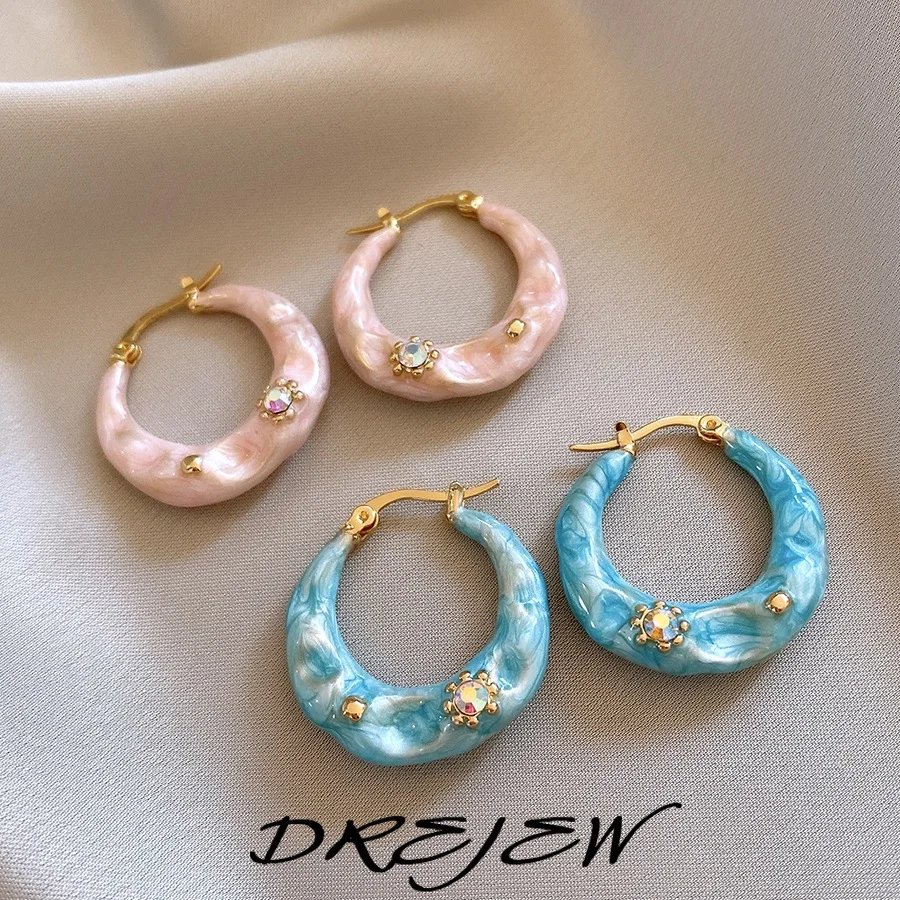 DREJEW Inlaid Rhinestone Irregular Round Hoop Earring for Women Korean Fashion Sweet Simple Ear Buckle Luxury Designer Jewelry