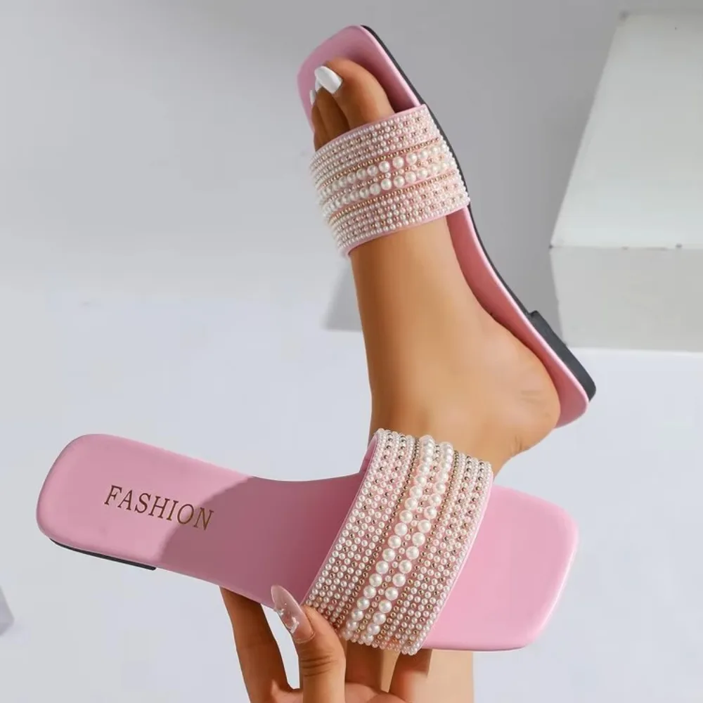 Women's Flat Bottom Sandals 2026 Summer New Style Beaded Rhinestone Shoes Womens Outdoor Fashion Slippers