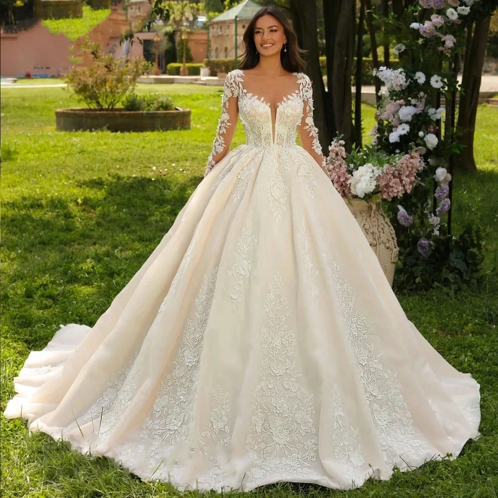 

Flavinke Customzied Beading Wedding Dresses Appliquese Court Train Ball Gown Bridal Gown Scoop Neck Long SleevesRobe De Mariee