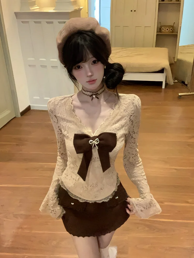 

Модный корейский комплект Syj Ujia: кружевной топ с V-образным вырезом и облегающая юбка с завышенной талией для офиса