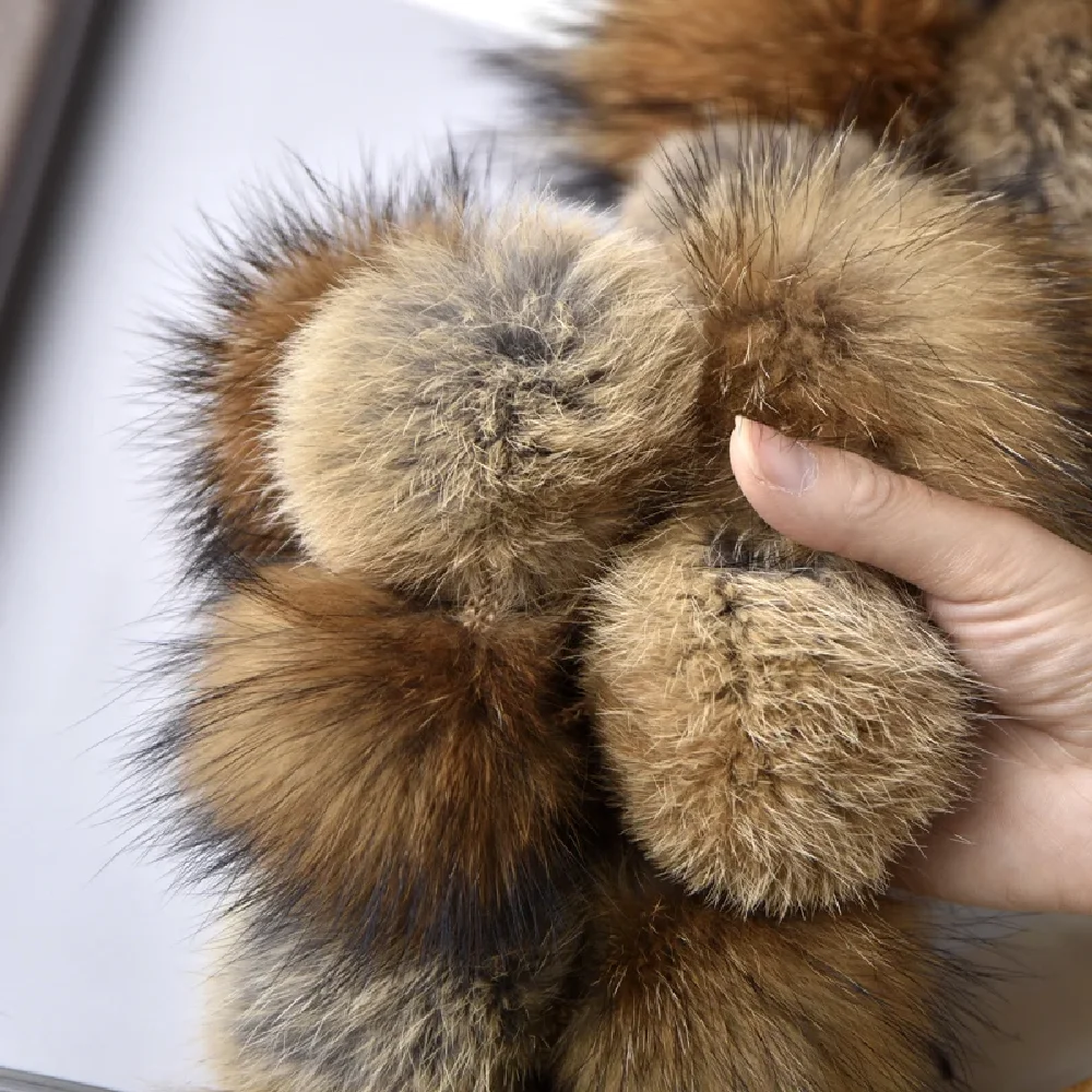 Bufanda con pompón de piel de mapache Real para mujer, pañuelo para el cuello con bolas de piel de conejo, silenciador marrón Natural