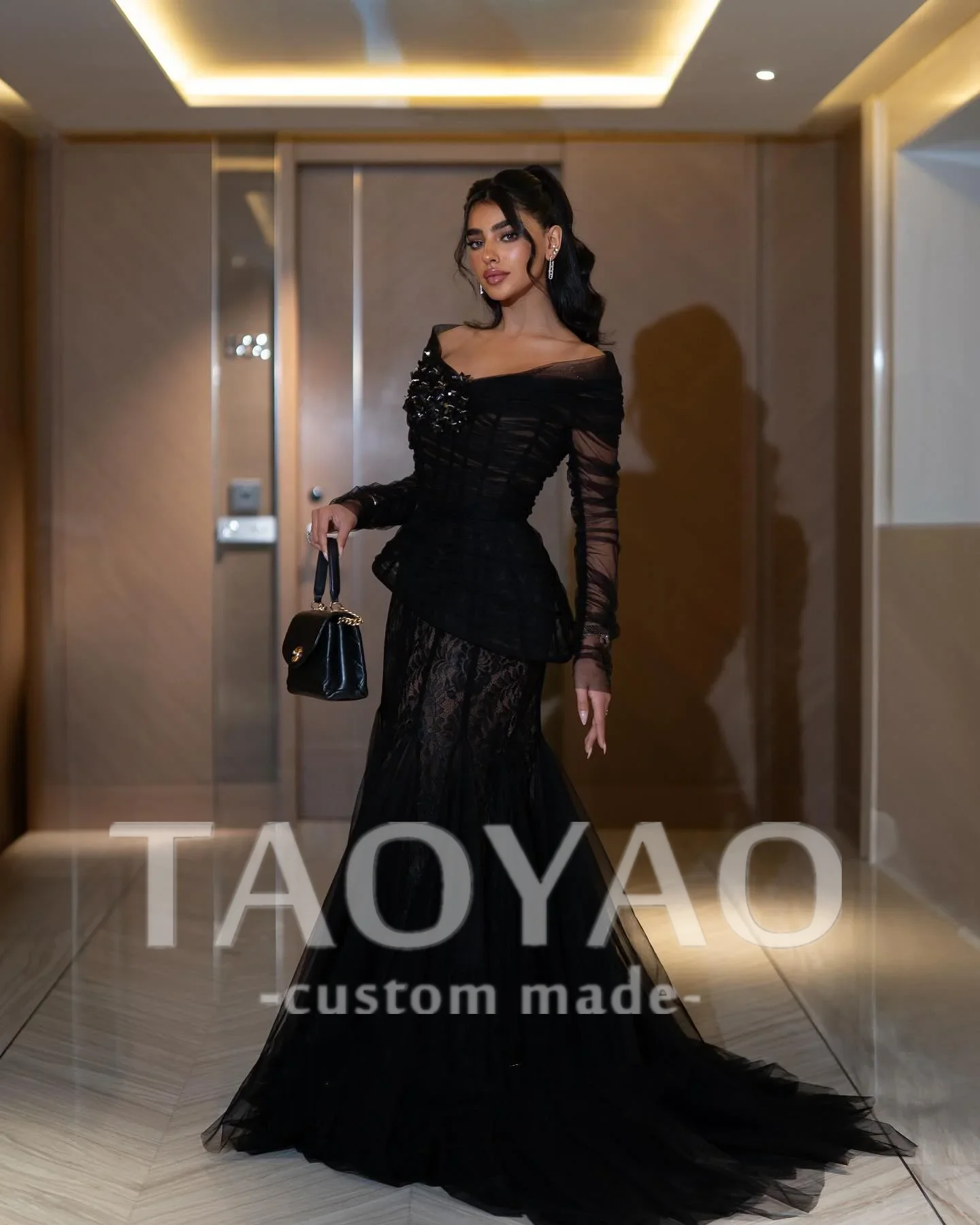 

Довольно черное кружевное платье русалки с v-образным вырезом для выпускного вечера трапециевидной формы с длинными рукавами и открытыми плечами Вечерние платья Аравия Свадебные платья по индивидуальному заказу