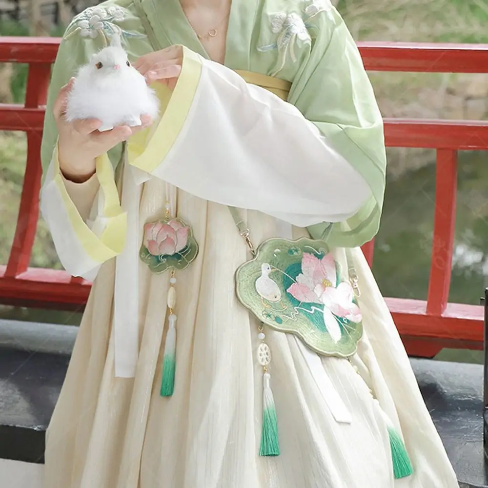 

Sweet Embroidery Lotus Shoulder Bag Antique Style Hanfu Accessories Chinese Hanfu Bag Traditional Sachet Pendant