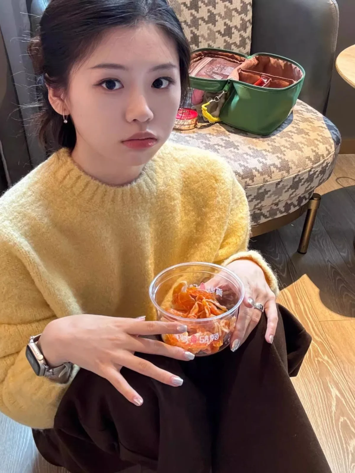 Soft Gentle Wind Goose Yellow round Neck Loose Women's Knitwear Inner Wear Lazy Style Fufu Sweater Autumn New Arrival