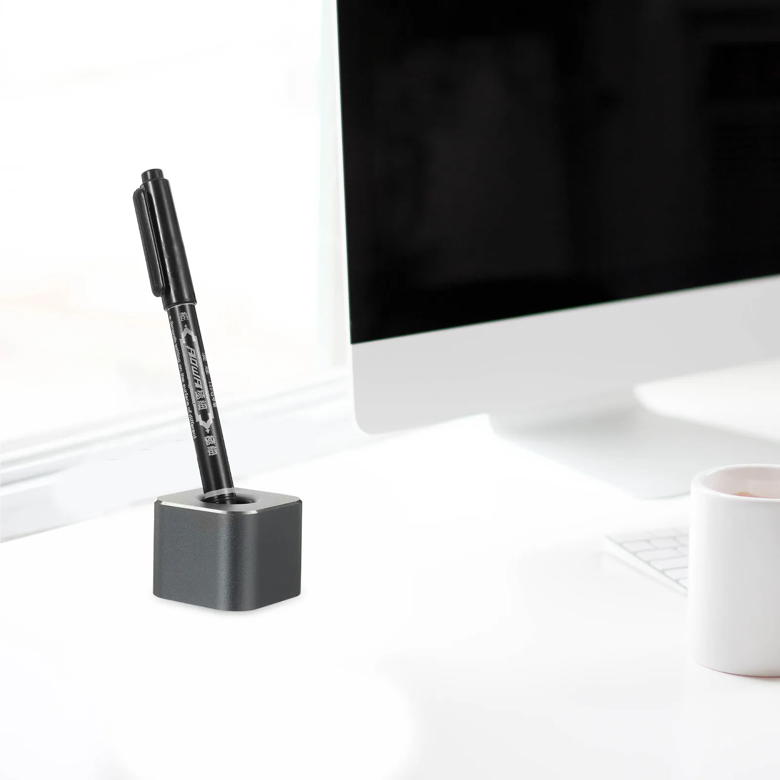 Square Hole Single Pen Holder Metal Desktop Stand for Office Home Ink Pen Quill Fountain Storage Pencil Holder