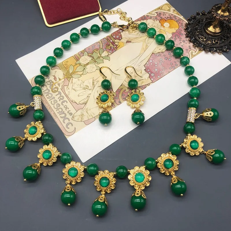 

Роскошный женский комплект ювелирных изделий, индивидуальный дизайн, элегантный зеленый кулон, ожерелье, серьги, свадебные украшения, новинка 2023 г.