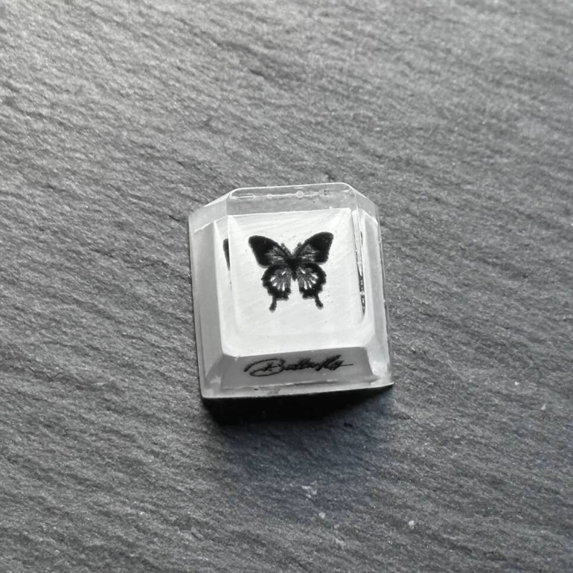 

Butterfly Personality Keycaps Creative Novel Trendy Keycap Homemade Resin Keycaps for MX Mechanical Keyboard