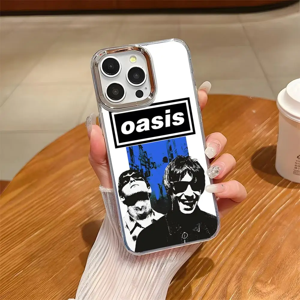 Heiß begehrte O-Oasis Band Handyhülle für iPhone 17 Air 16 E 15 14 13 12 11 Plus Pro Max – Galvanisierte transparente Soft-Schale