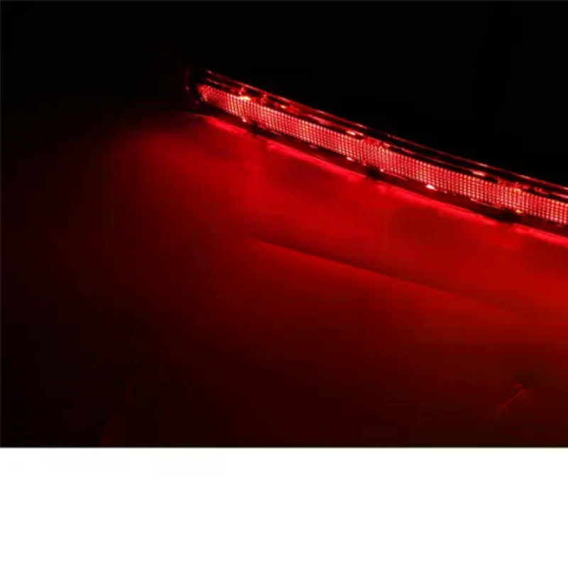 

LED Rear Third Brake Light Stop Light 3RD Lamp Third Brake For Camaro 2016+ High Mount Red Shell Tail Light 84330249
