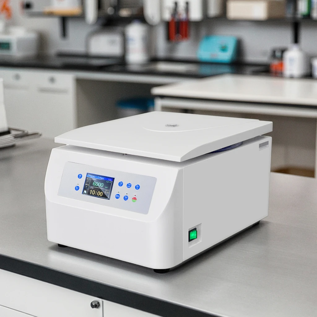 

Интеллектуальная низкоскоростная центрифуга с ЖК-дисплеем и бесщеточным двигателем, 6000 об/мин, 15 мл для клинического биохимического лабораторного использования в больнице