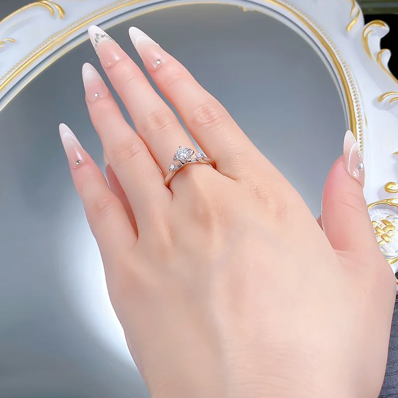 

Apaison Luxurious 5.5mm Shiny Moissanite Women's Ring - Wedding Engagement Party 925 Sterling Silver Jewelry Gift