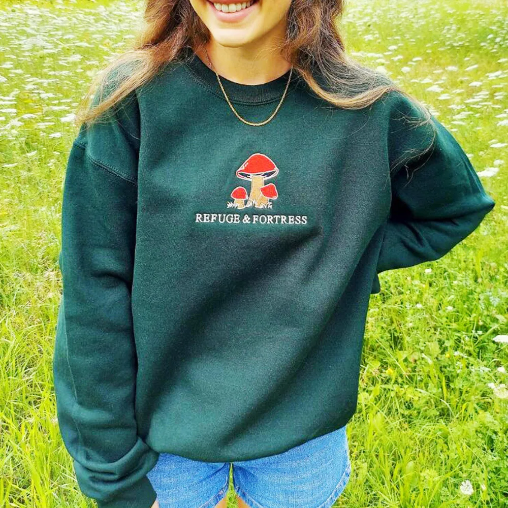 REFUGE & FORTRESS Mushroom Embroidered Crewneck Cotton Sweatshirt Women Vintage Style Psalm 91:2 Christian Green Autumn Pullover