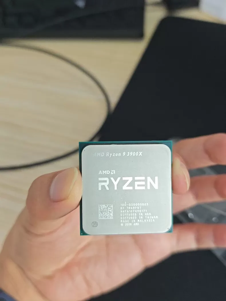 9 3900X R9 3900X 3.8 GHz 12 Core 24 Thread CPU Processor 7NM L3=64M 100-0000000 23 Slot AM4