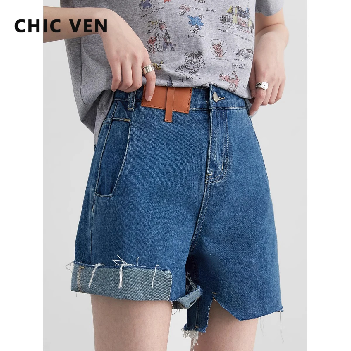 

CHIC VEN Women Denim Shorts Retro Irregularly Cut Blue High-waisted Short Jeans Woman Streetwear Ladies Summer Pants 2024