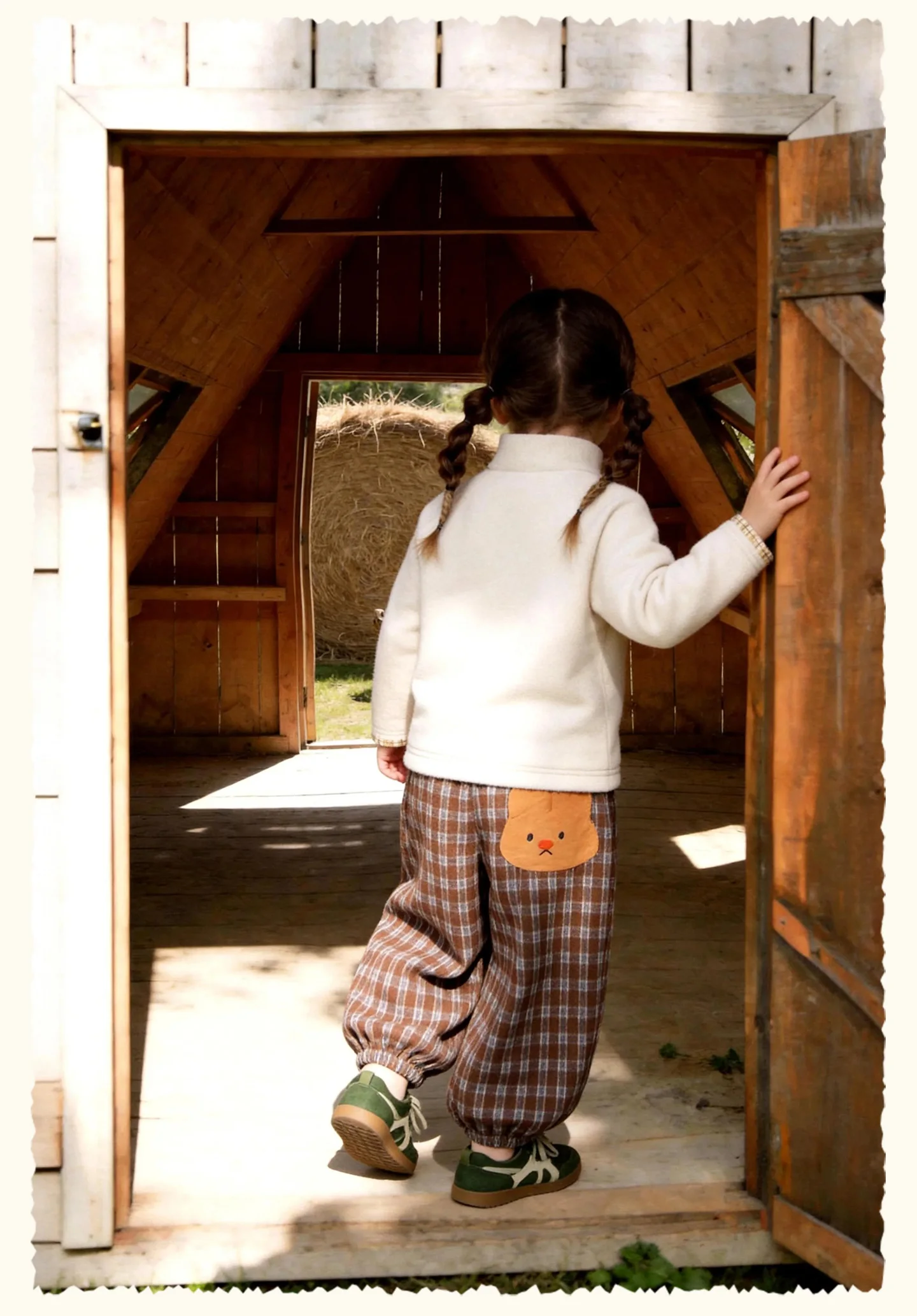 Amila 2026 Herbst Neue Kinder-Freizeithose Vintage Kariert Wolle-Optik Häschen-Applikation Laternenhose Modisch Bequem Tägliche Lange Hose – Detail 10