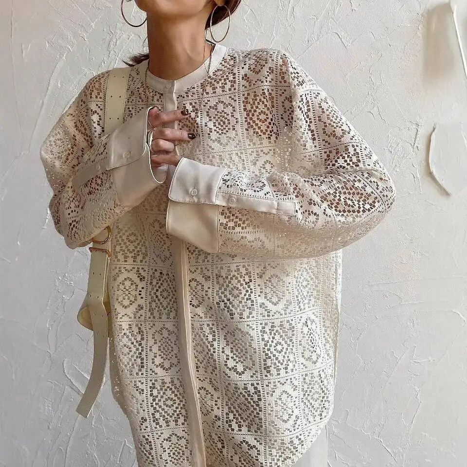 

New Korean Style Autumn Women's Hollow Crochet Lace Cardigan Loose Casual Lace Blouse Long Sleeve