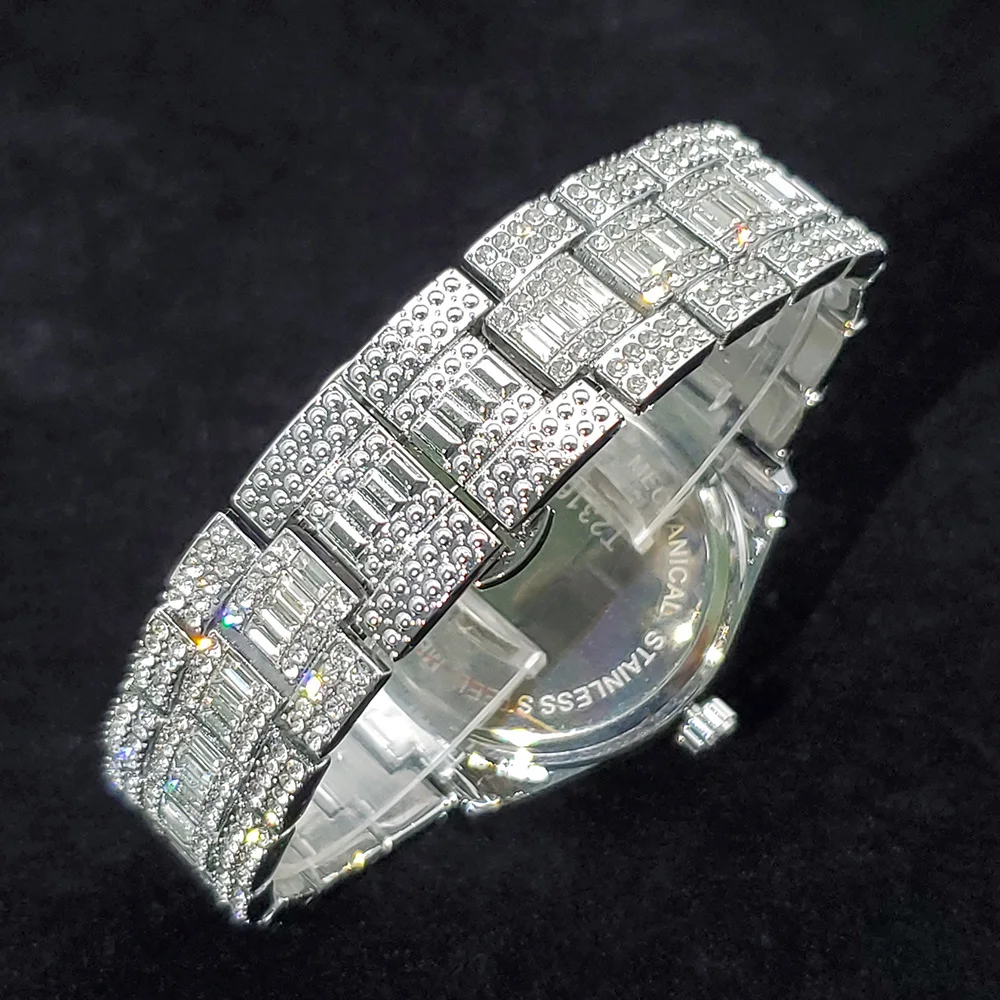 2026 Neue Luxus-Diamantuhr für Herren, Top-Verkauf, Modische Iced-Out Quarz-Armbanduhr, Hip-Hop-Street-Style, Exquisite Weihnachtsgeschenke – Detail 6