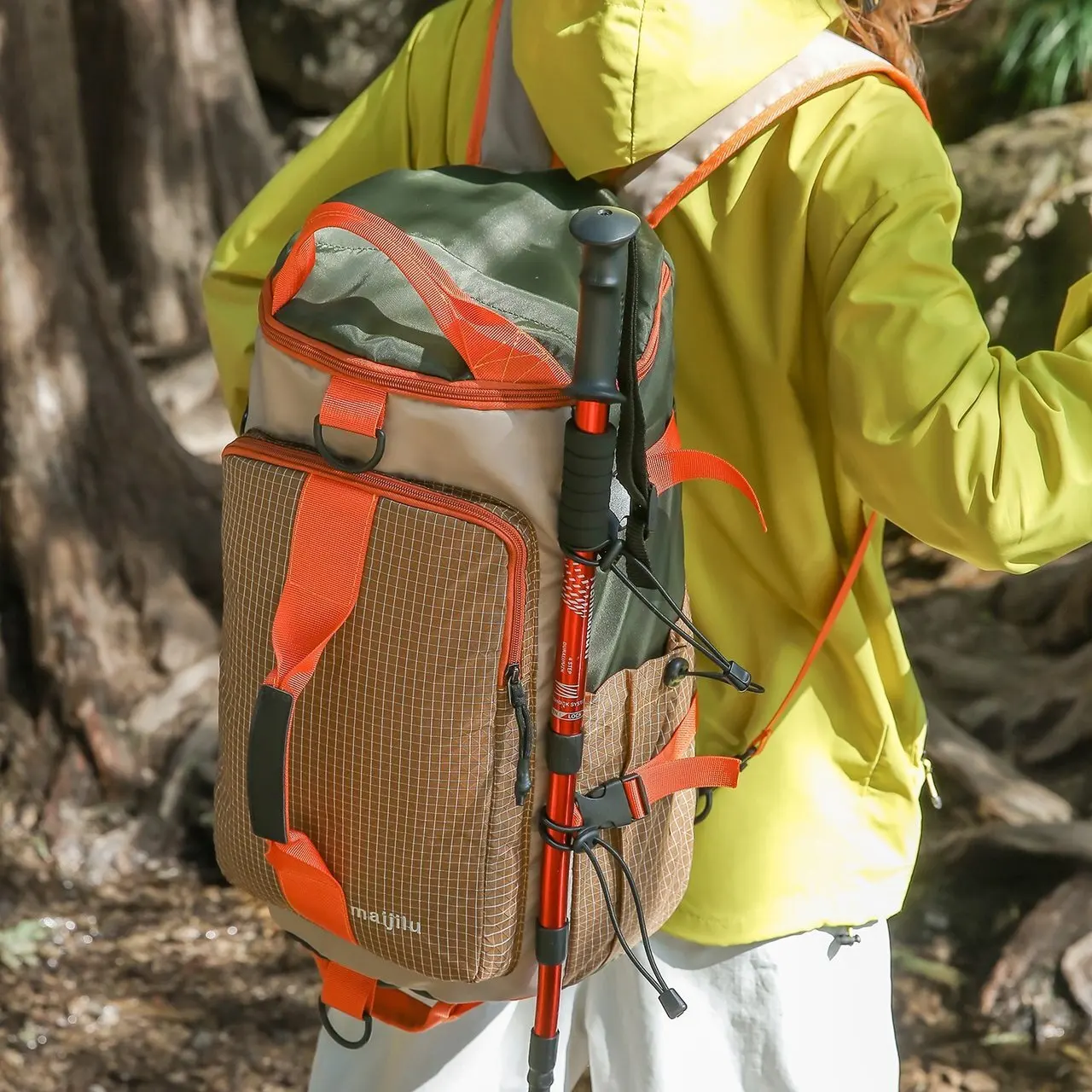 

Backpack Men's Backpack Large Capacity Outdoor Hiking Mountaineering Bag Multifunctional Travel Bag