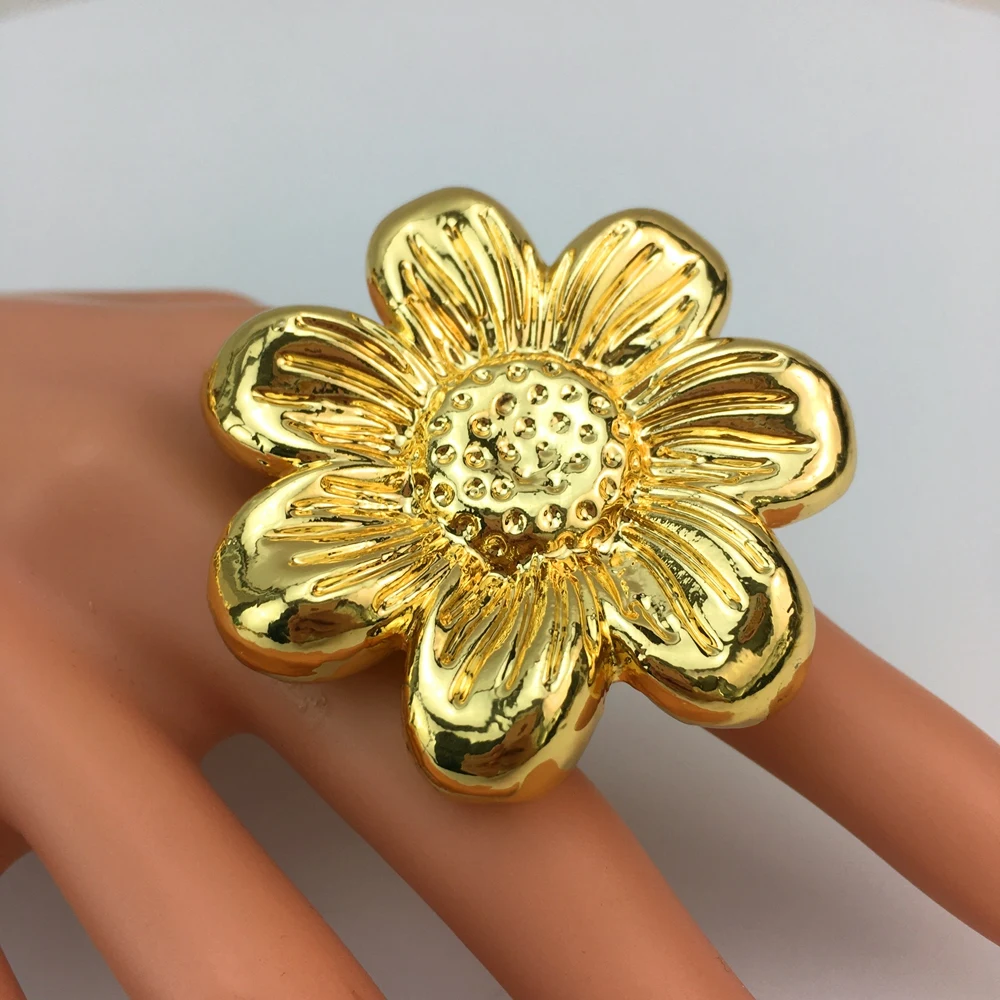 طقم سوار وخاتم نسائي ذهبي اللون ، مجوهرات ذهبية اللون ، سوار زهور كبير ، طراز إيطالي ، دبي