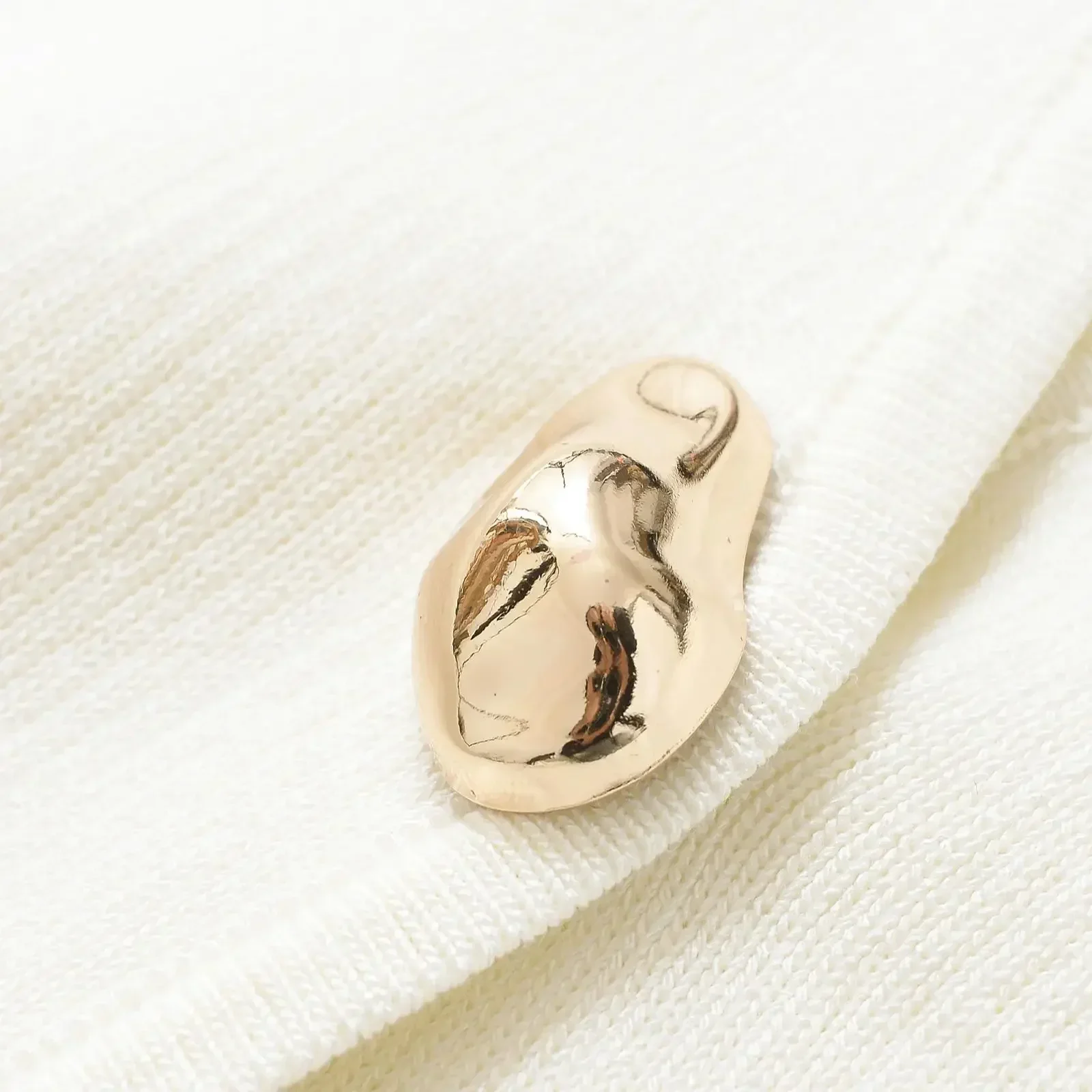 春のカーディガン女性のためのトップス V ネックニットカーディガンカジュアルシンプルエレガントなセーターコートアウターウェアニットウェア