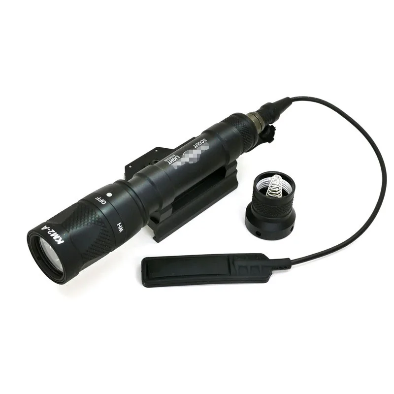 

Tactical Weapon Flashlight M620V LED light Scout Light QD Mount Constant / Strobe / Momentary Output fit 20mm Rail Scope