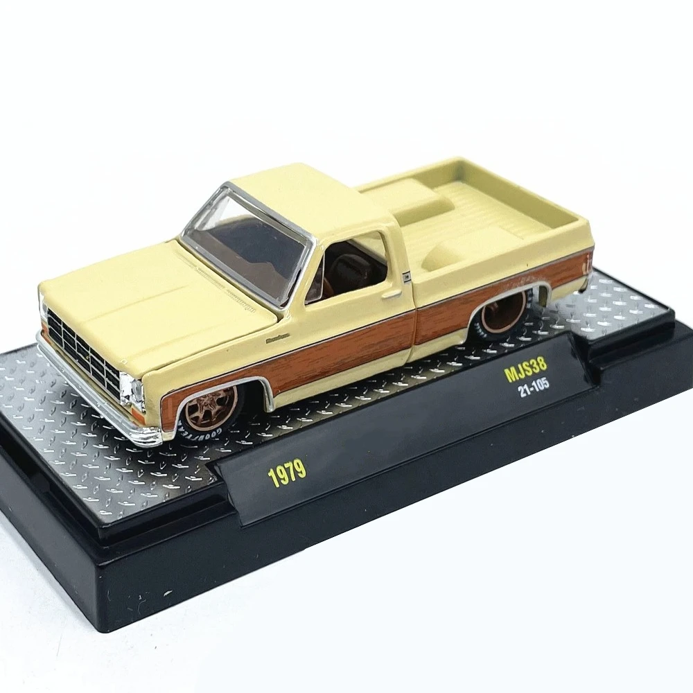 M2 モデル 1:64 1979 ピックアップ トラック シミュレーション合金車モデル コレクション