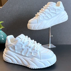 New Arrival Men Fashion Casual Dad Shoes Spring Autumn Korea Style Luxury Designer Youth Trending Popular Mesh Chunky Sneakers