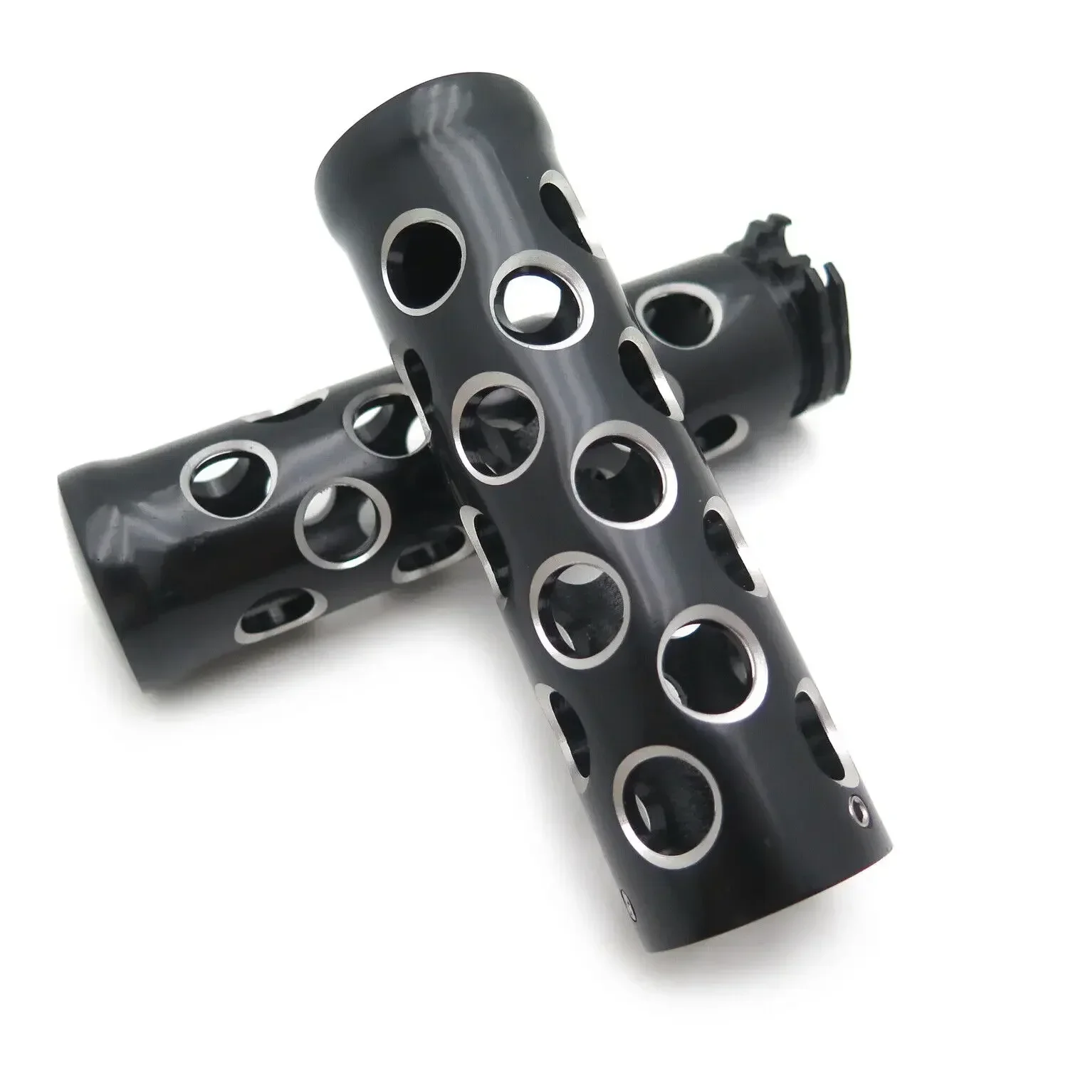 

Motorcycles W/ 1" Handlebars Hand Grips for Harley 1996-2010 Softail Road King Street Glide，Suzuki Volusia 800 M50