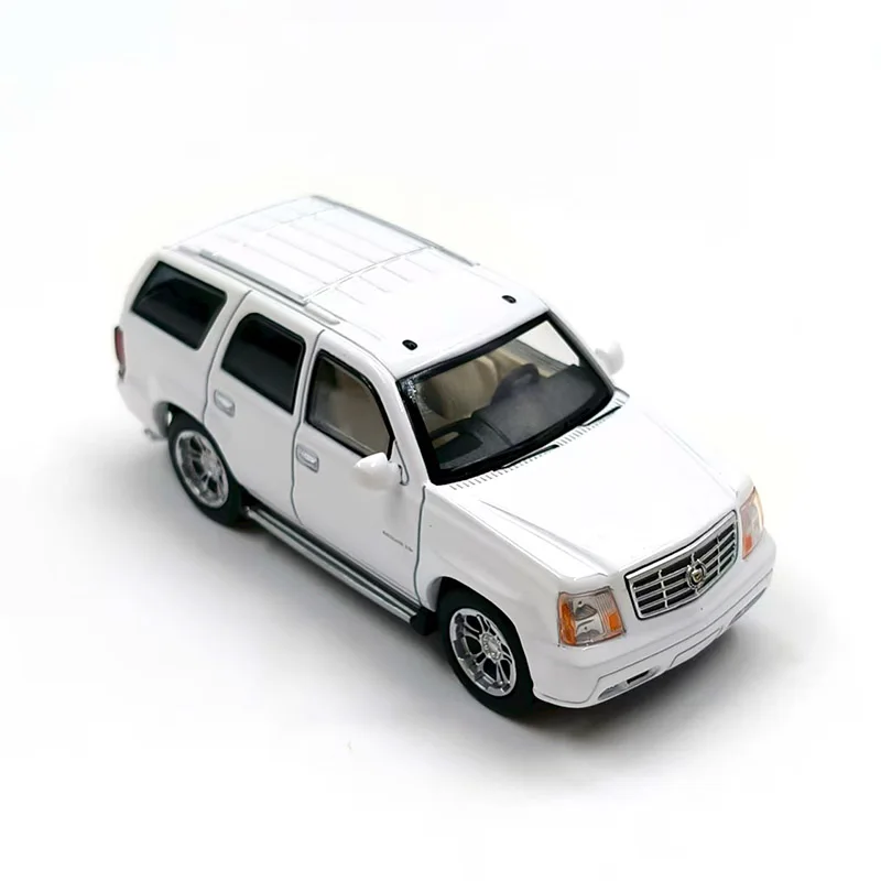Massdi 1:64 2005 Escalade SUV Simulation Alloy Car Model Static Display Collectible Toy Gift Ornament Souvenir Decoration