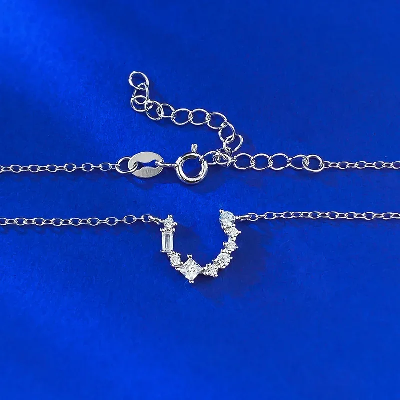 

New S925 silver inlaid diamond horseshoe necklace for women, fashionable and versatile, niche and high-end, Jewelry