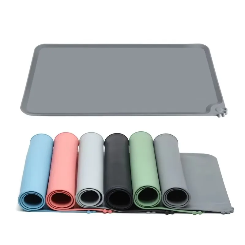 

Silicone Pet Feeding Mat for Food Water Bowl No Stains Quick Dry Dog Water Dispenser Mat Pet Accessories Supplies for Dog Cat